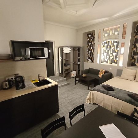 Le 12 Wifi Neuf App 01 Daire Saint-Etienne  Dış mekan fotoğraf